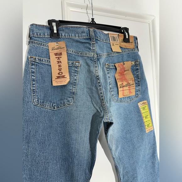 Levi Strauss &Co Women's Signature Low Rise Boot Cut Denim Jeans Misses 10 Short - Picture 4 of 8